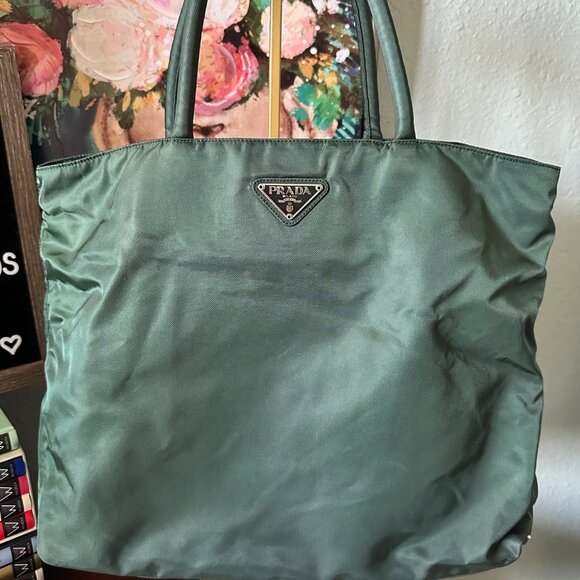PRADA Nylon Tote Shoulder Bag with Nylon Pouch - EUC - Picture 2 of 11